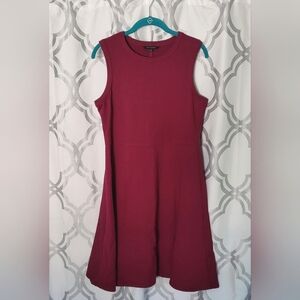 Sleeveless skater dress